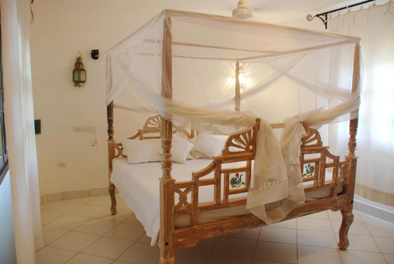 Pashmina House Bed & Breakfast Watamu Eksteriør bilde