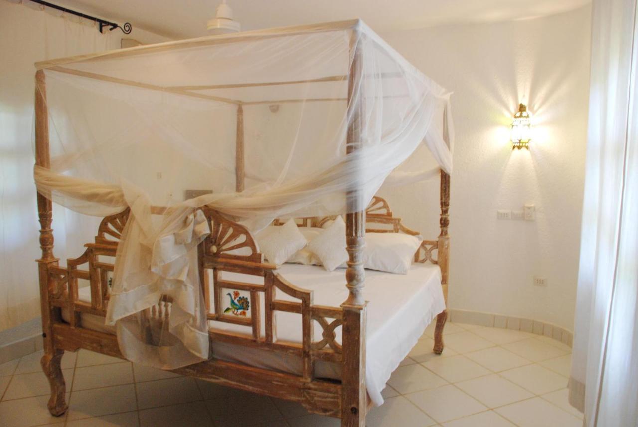 Pashmina House Bed & Breakfast Watamu Eksteriør bilde