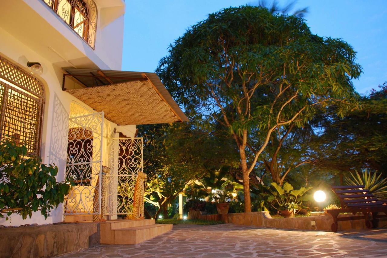 Pashmina House Bed & Breakfast Watamu Eksteriør bilde